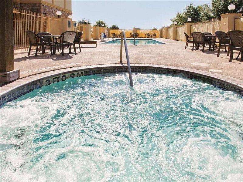 La Quinta Inn And Suites By Wyndham - Schertz Exterior foto